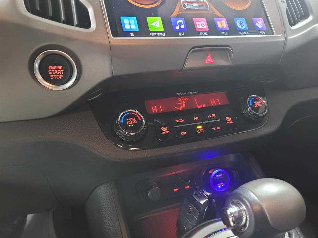 KIA Sportage 2014 Plateado - Importación desde Corea - HF Imports Iquique - Foto 13