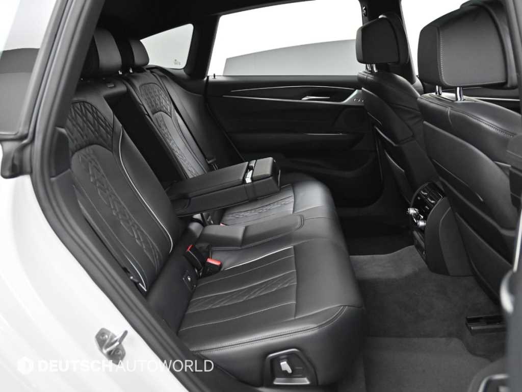 BMW Gran Turismo - Vista 12