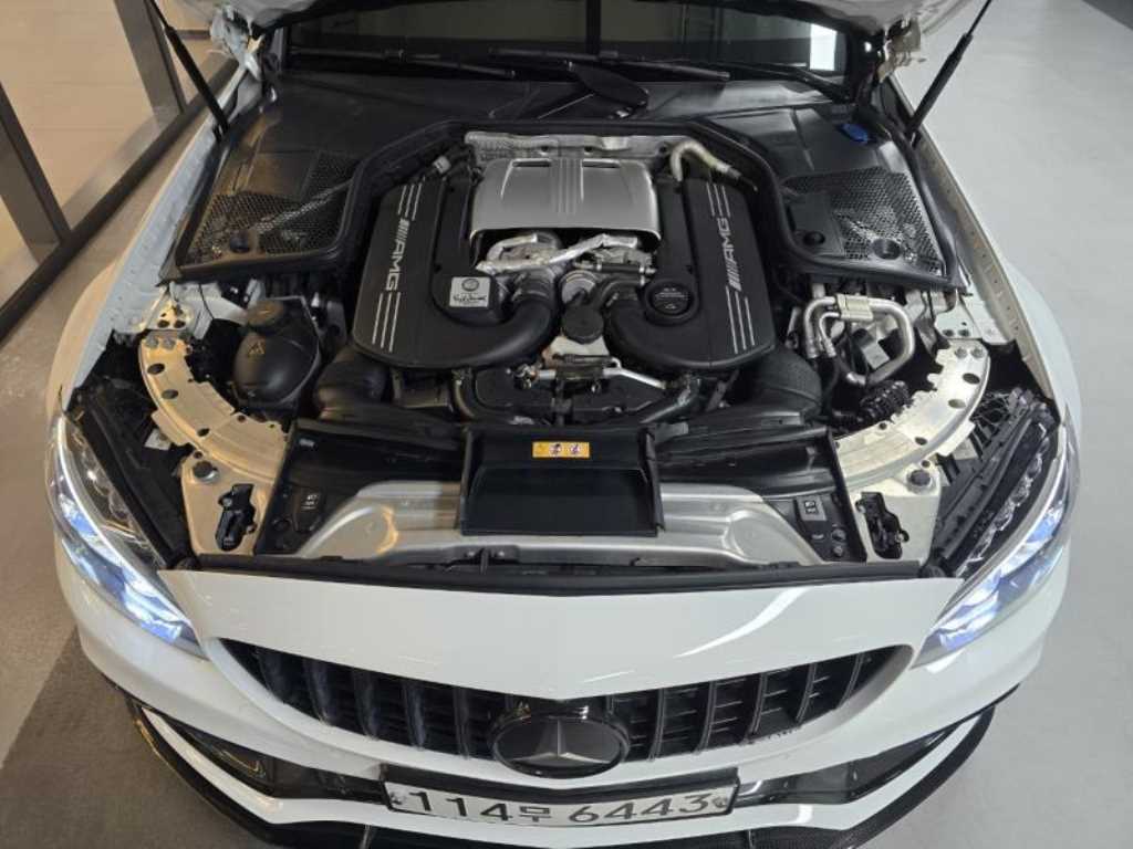 Mercedes Benz C Class - Vista 8