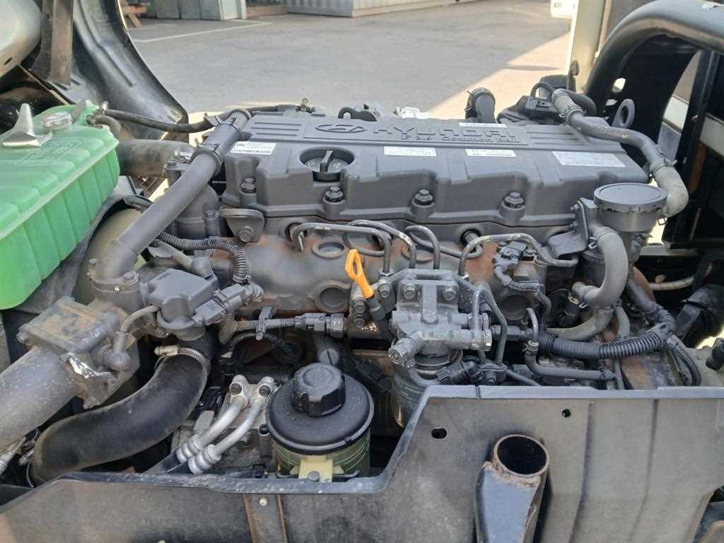 medium and large cargo Cargo 2014 Blanco - Importación desde Corea - HF Imports Iquique - Foto 16