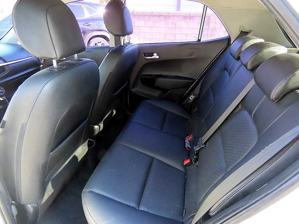 KIA Morning - Vista 6