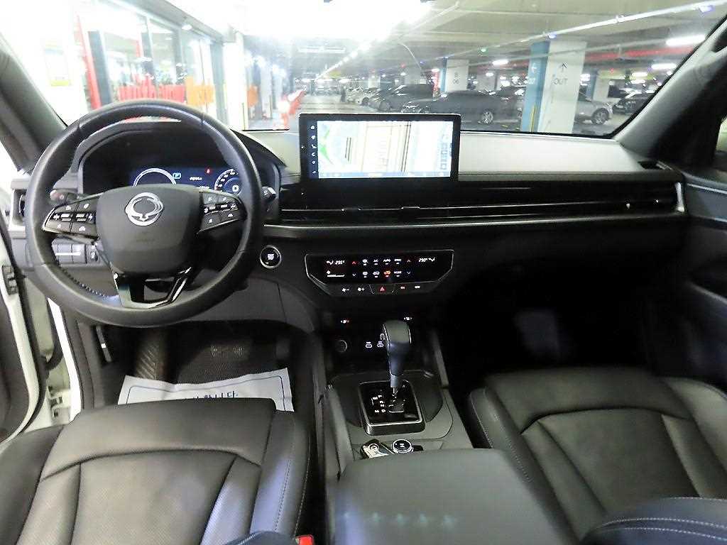 Ssangyong Rexton - Vista 10