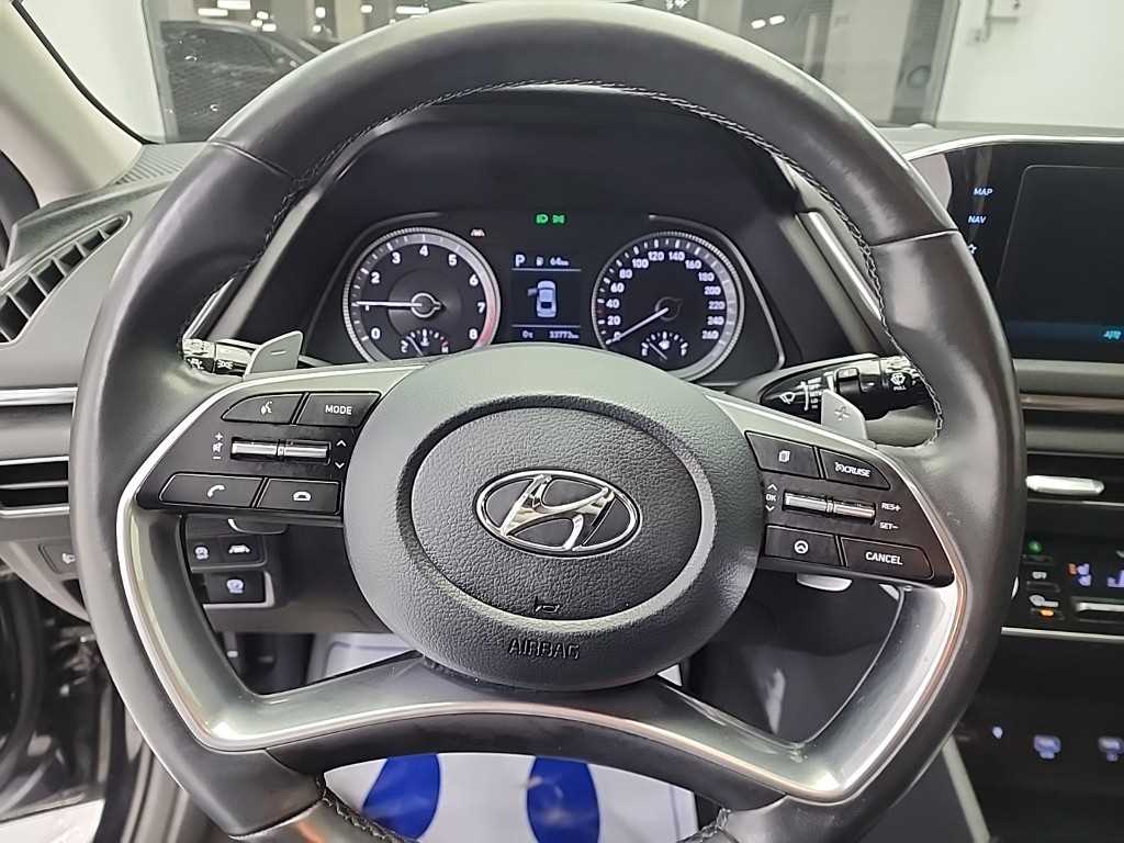 HYUNDAI Sonata - Vista 9