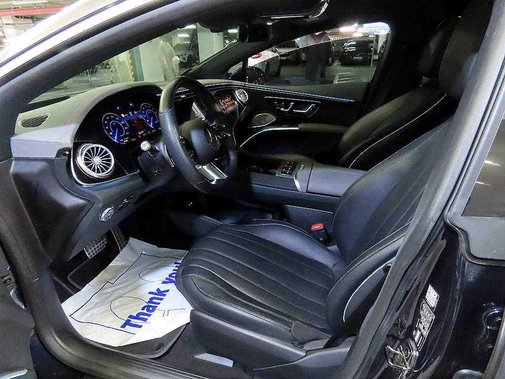 Mercedes Benz EQS - Vista 6