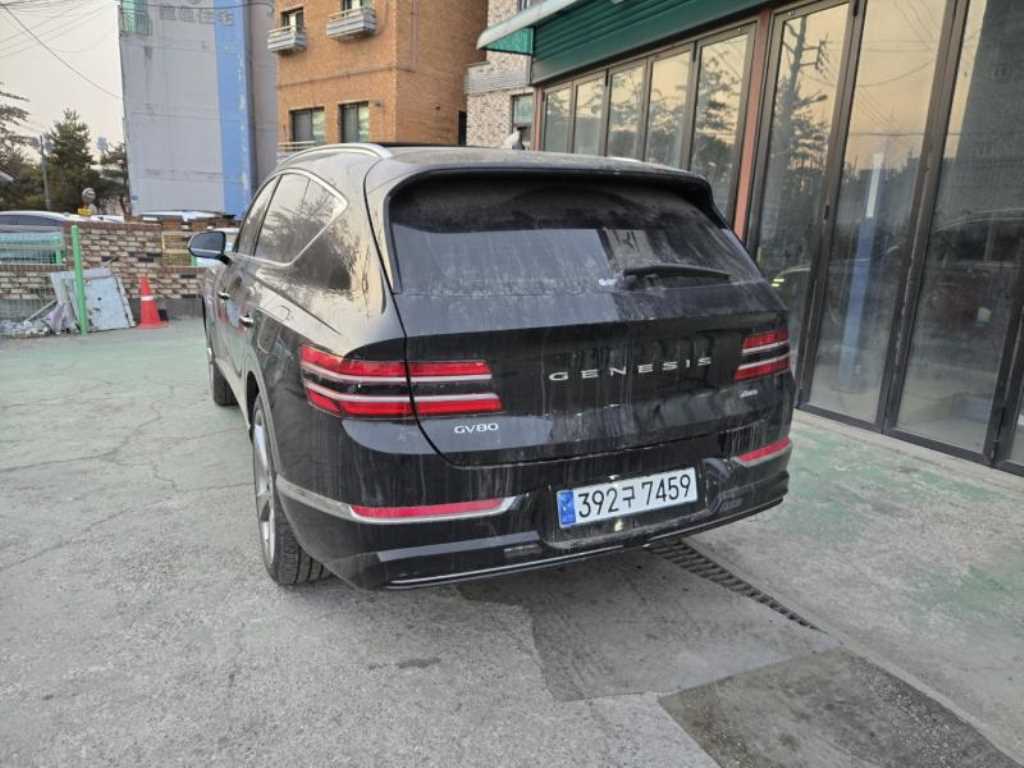 Genesis GV80 - Vista 3