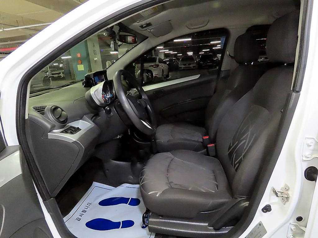 Chevrolet Spark - Vista 6