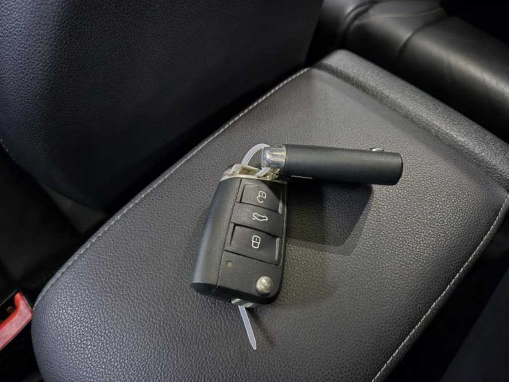 Volkswagen Golf 2016 - Importación desde Corea - HF Imports Iquique - Foto 17