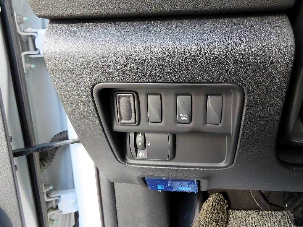 SAMSUNG QM6 - Vista 12