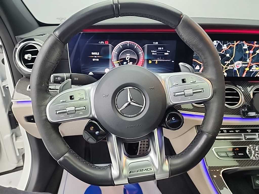 Mercedes Benz E class - Vista 9