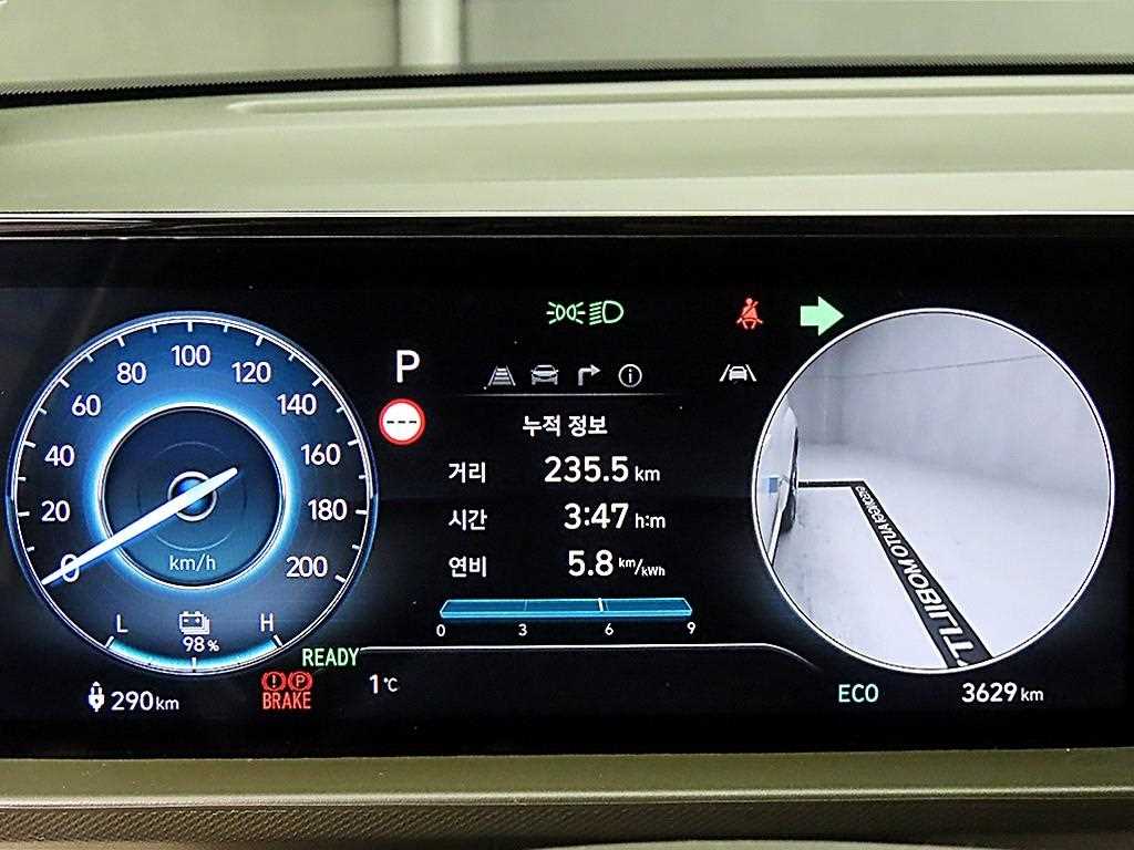 HYUNDAI Casper - Vista 8