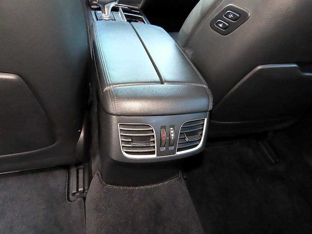 Genesis G80 2018 Gris - Importación desde Corea - HF Imports Iquique - Foto 17