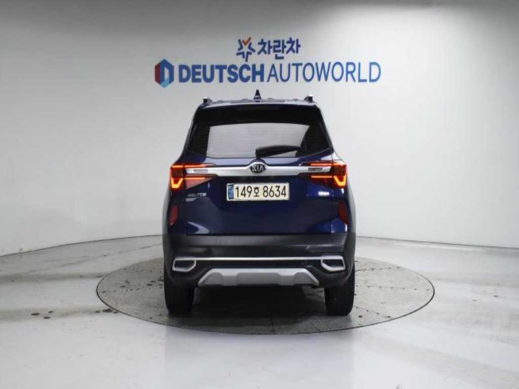 KIA Seltos - Vista 4