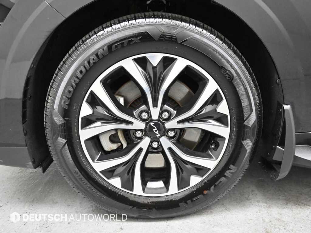 KIA Carnival - Vista 5