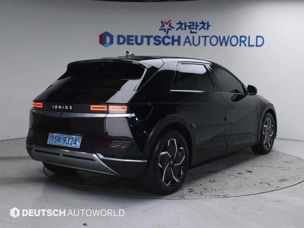 HYUNDAI Ioniq 5 - Vista 2