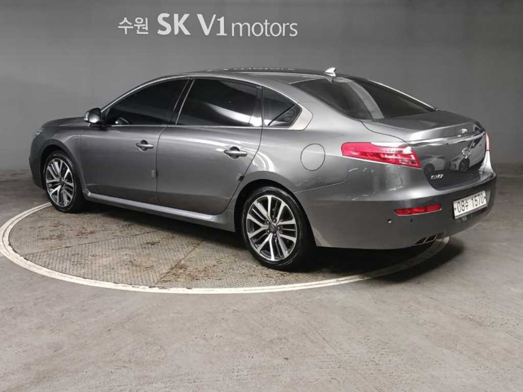 SAMSUNG SM7 - Vista 4