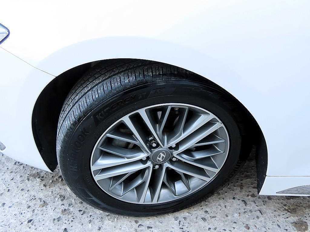 HYUNDAI Grandeur 2019 Blanco - Importación desde Corea - HF Imports Iquique - Foto 19