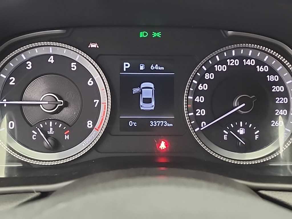 HYUNDAI Sonata - Vista 6