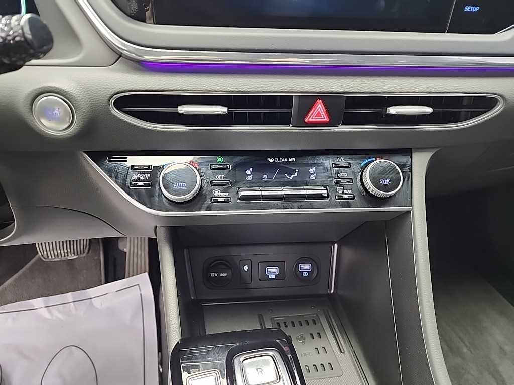 HYUNDAI Sonata - Vista 10