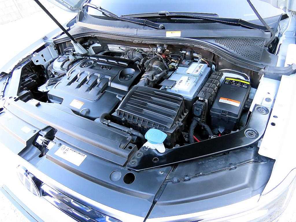 Volkswagen Tiguan 2018 Blanco - Importación desde Corea - HF Imports Iquique - Foto 19