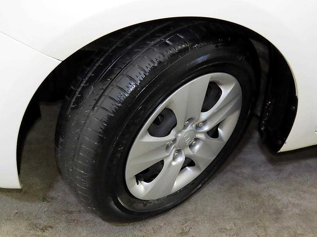 KIA K3 2013 Blanco - Importación desde Corea - HF Imports Iquique - Foto 19