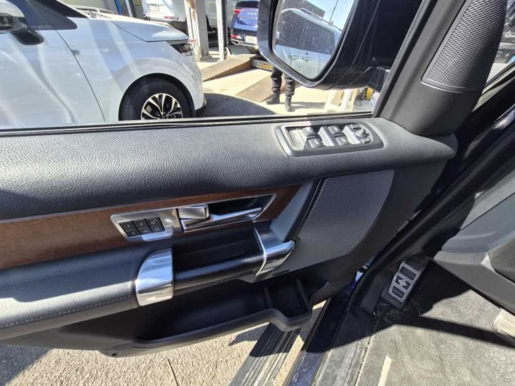 Land Rover Discovery - Vista 9