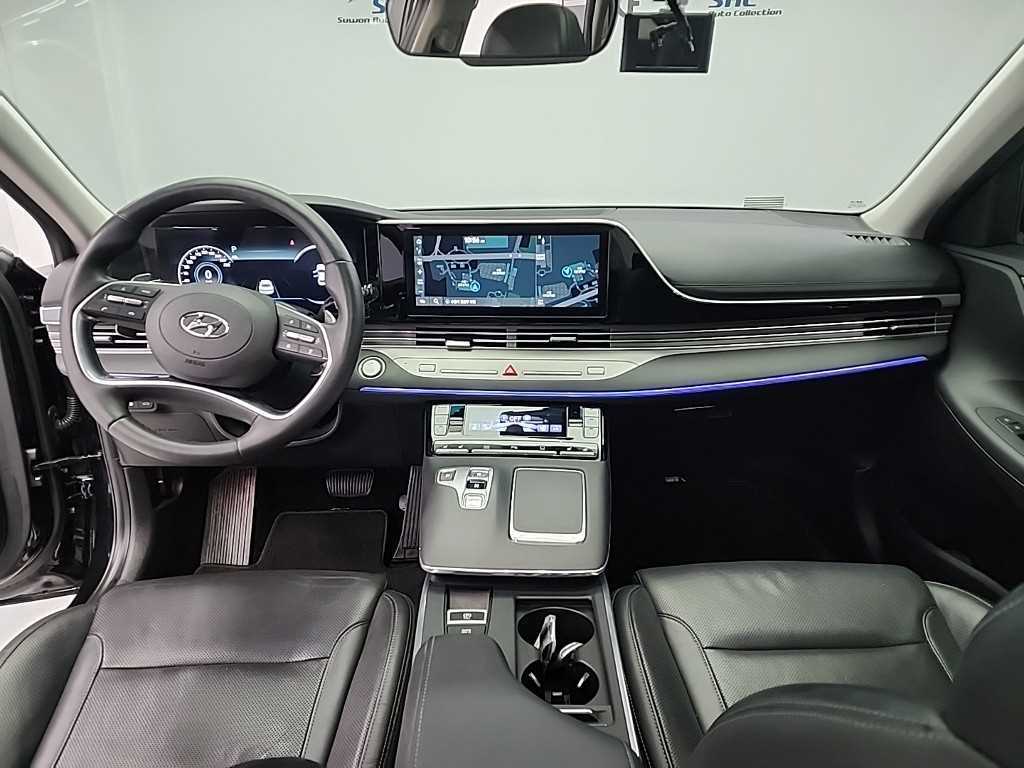 HYUNDAI Grandeur - Vista 7