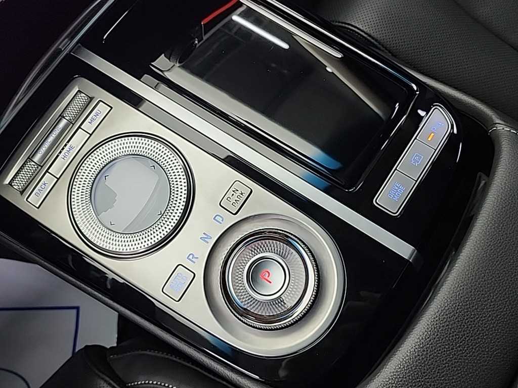 Genesis G80 - Vista 8