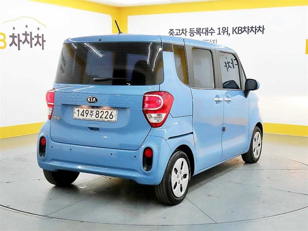KIA Ray - Vista 4