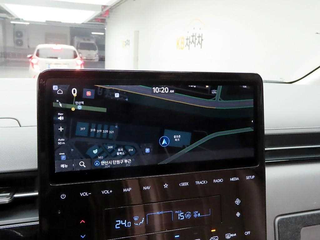 HYUNDAI Staria - Vista 8