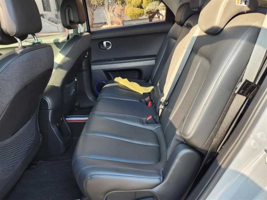 HYUNDAI Ioniq 5 - Vista 7