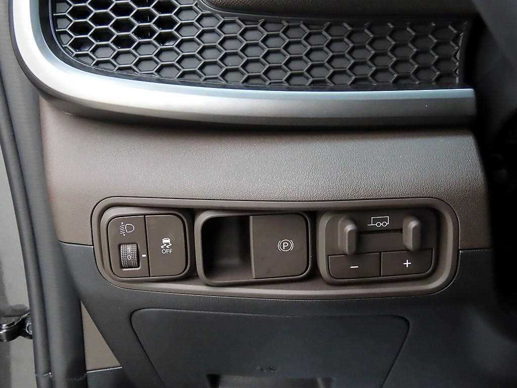 KIA Tasman - Vista 12