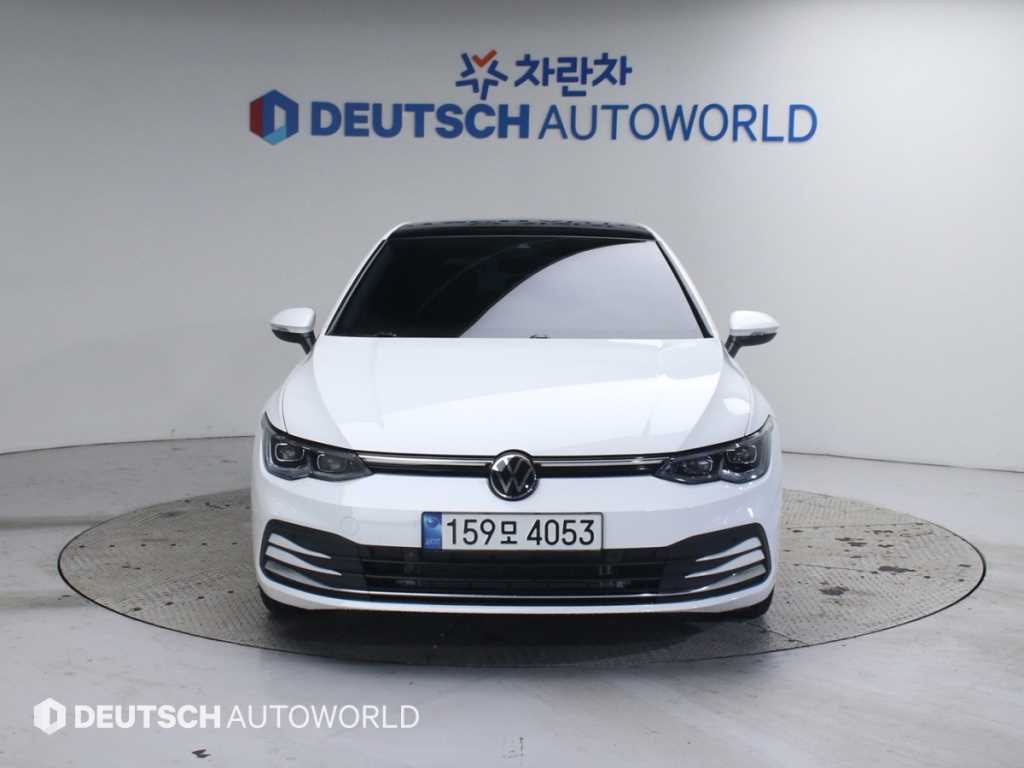 Volkswagen Golf - Vista 3