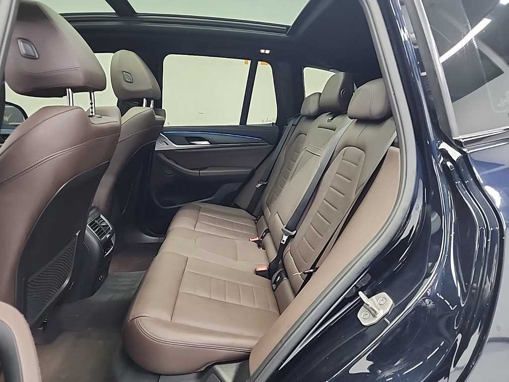 BMW iX3 2022 Negro - Importación desde Corea - HF Imports Iquique - Foto 13