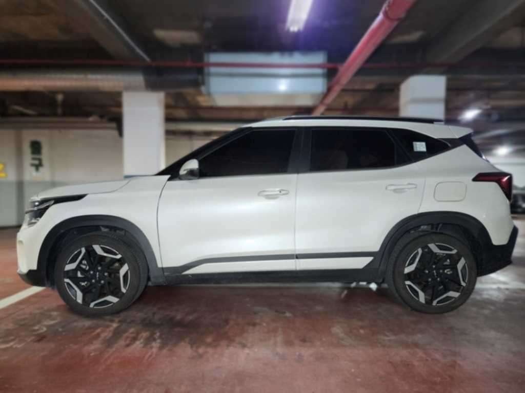 KIA Seltos - Vista 2