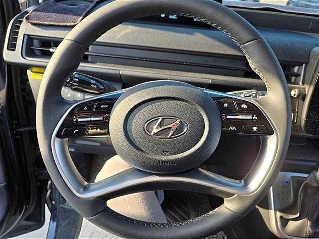 HYUNDAI Staria - Vista 6