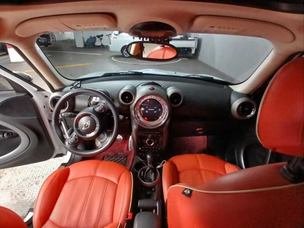 Mini Countryman - Vista 6