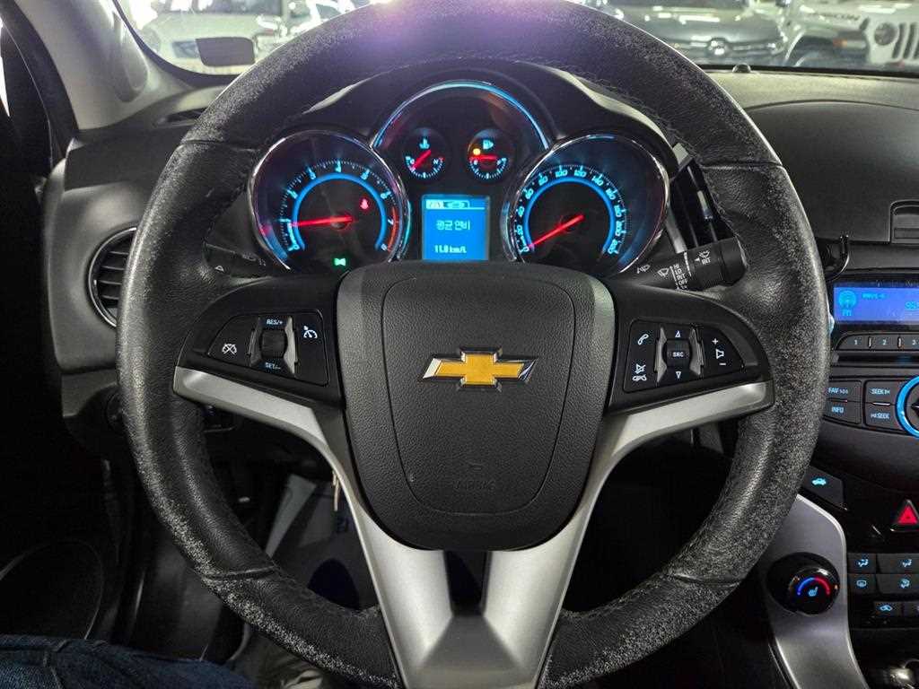 Chevrolet Cruise - Vista 10