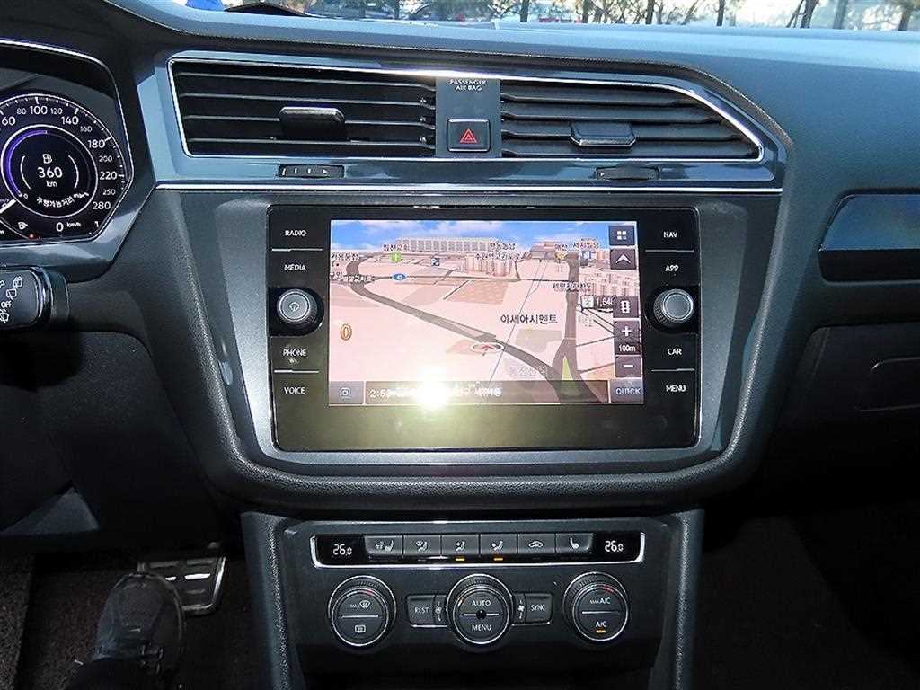 Volkswagen Tiguan 2018 Blanco - Importación desde Corea - HF Imports Iquique - Foto 13