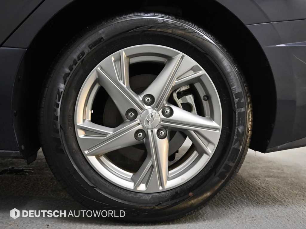 HYUNDAI Sonata - Vista 5