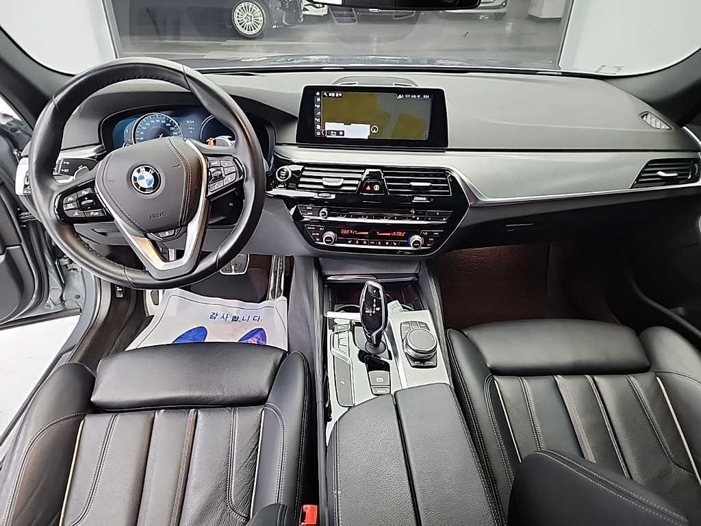 BMW 5 Series - Vista 7