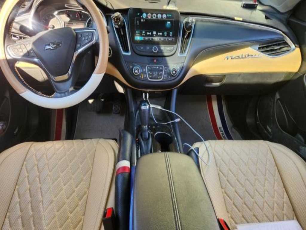 Chevrolet Malibu - Vista 7