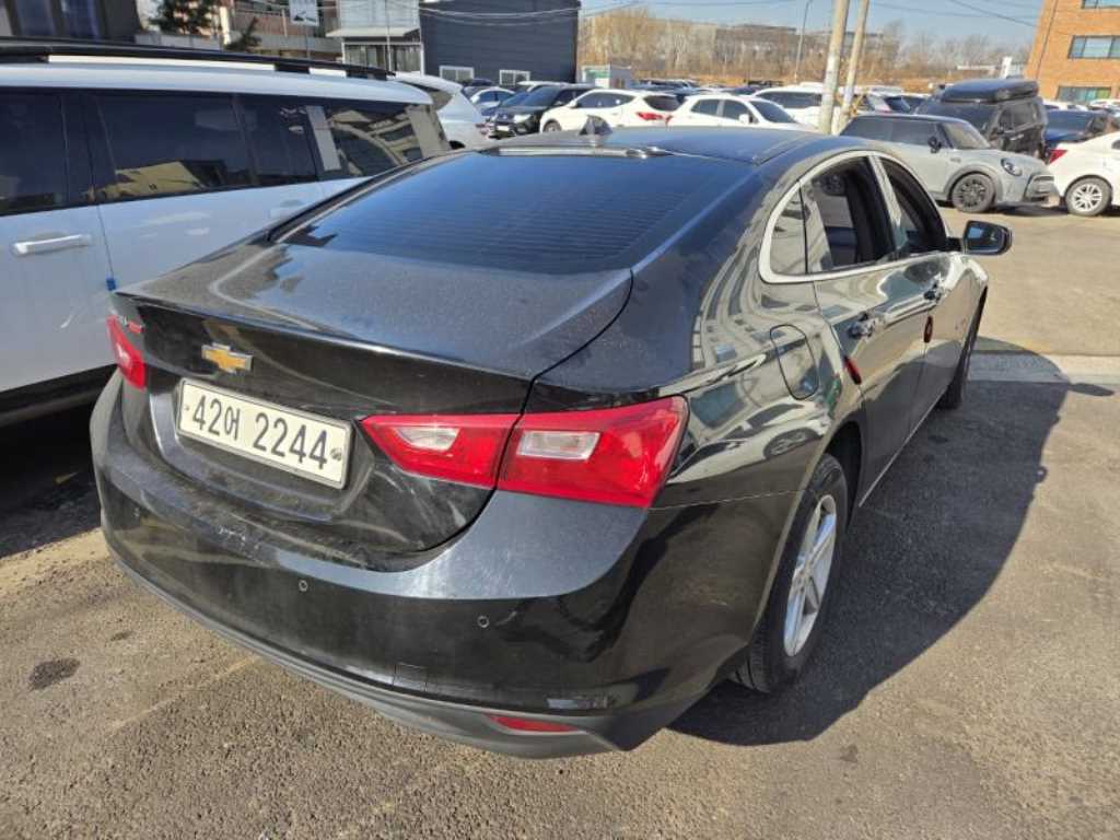 Chevrolet Malibu - Vista 4