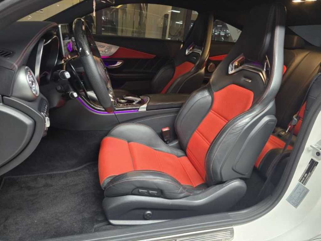 Mercedes Benz C Class - Vista 11