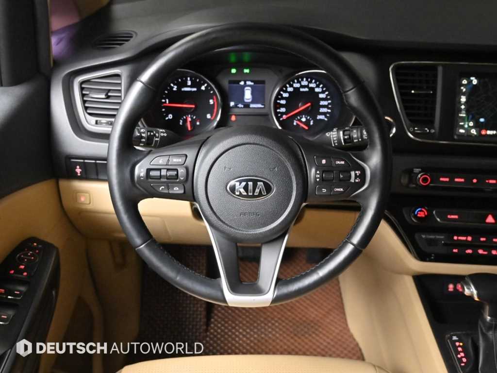 KIA Carnival 2019 Blanco - Importación desde Corea - HF Imports Iquique - Foto 13