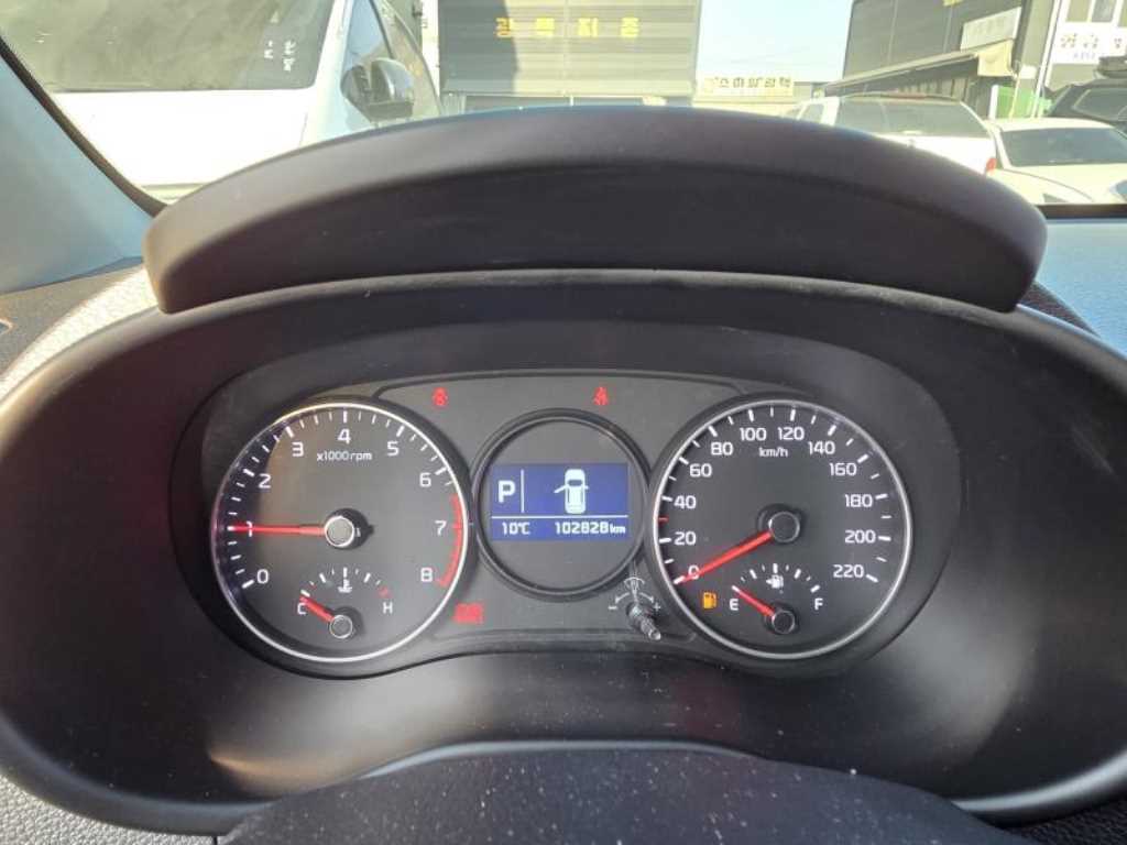 KIA Morning - Vista 5