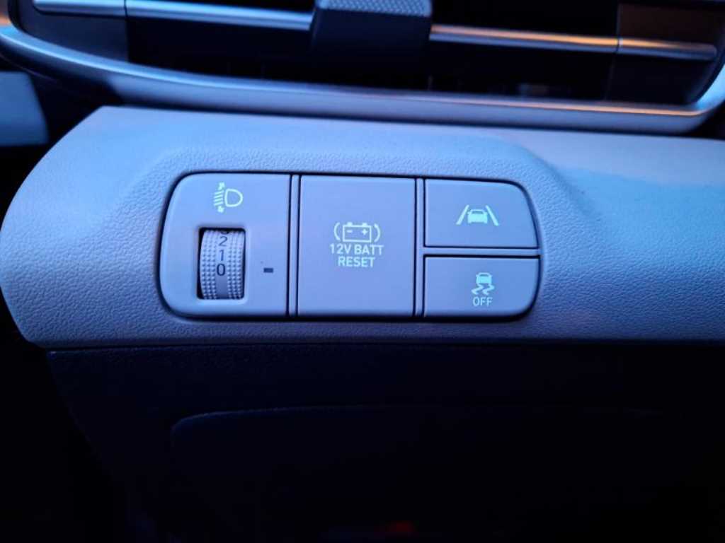 HYUNDAI Avante - Vista 7