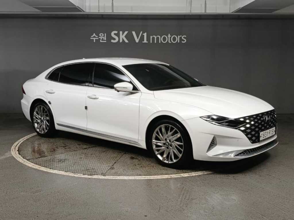 HYUNDAI Grandeur - Vista 3