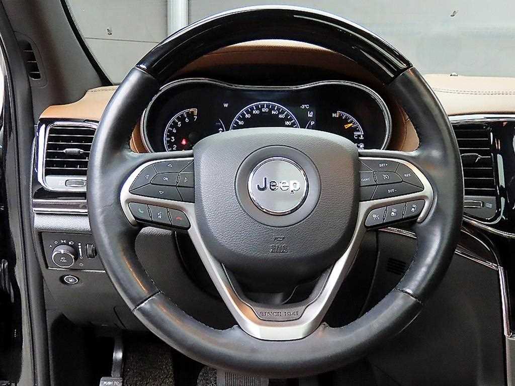 Jeep Cherokee - Vista 9