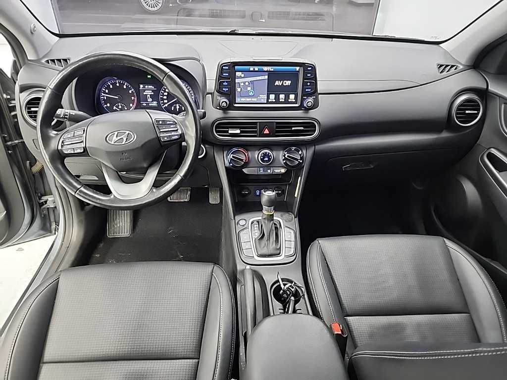 HYUNDAI Kona - Vista 7