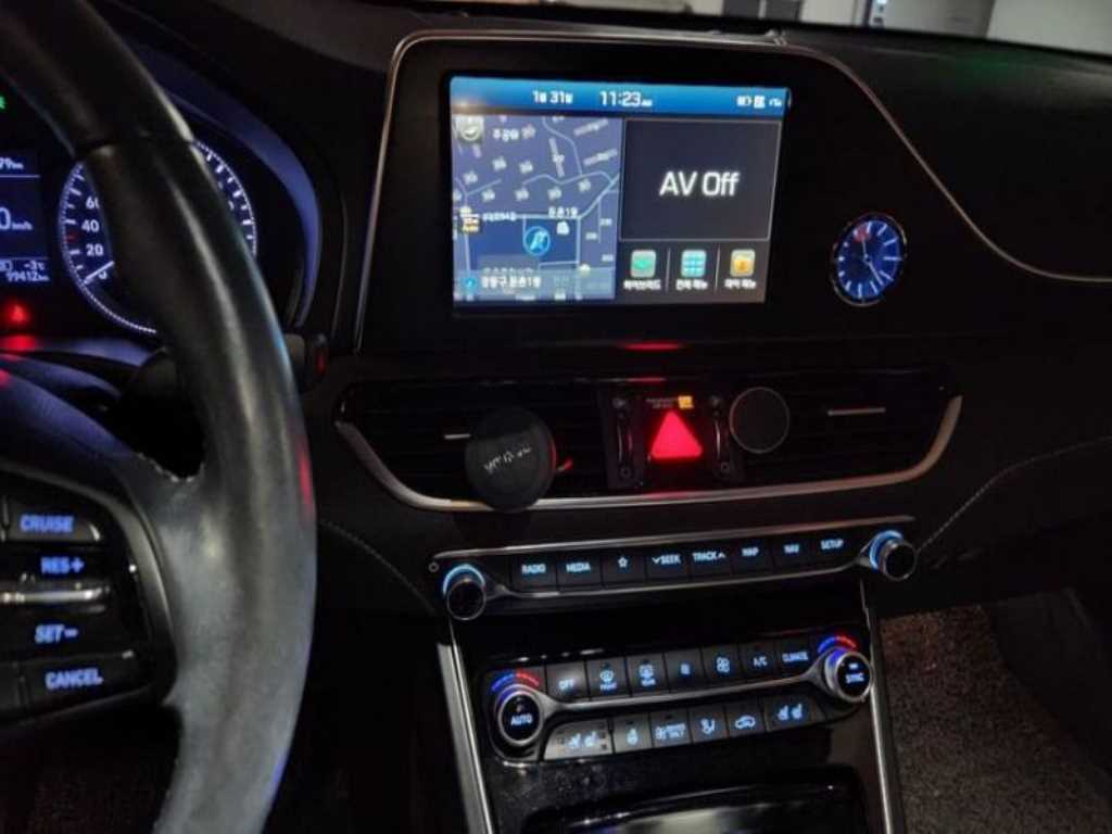 HYUNDAI Grandeur - Vista 9